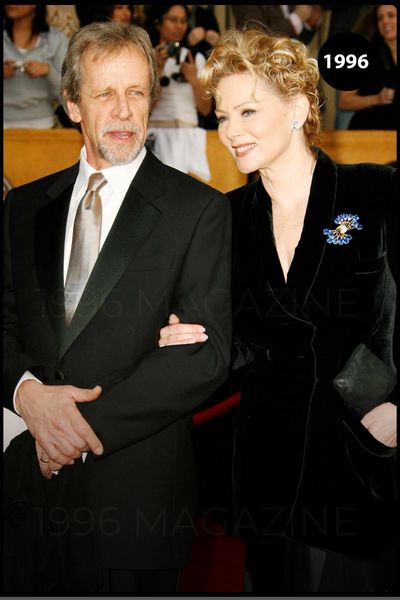 Jean Smart and Richard Gilliland